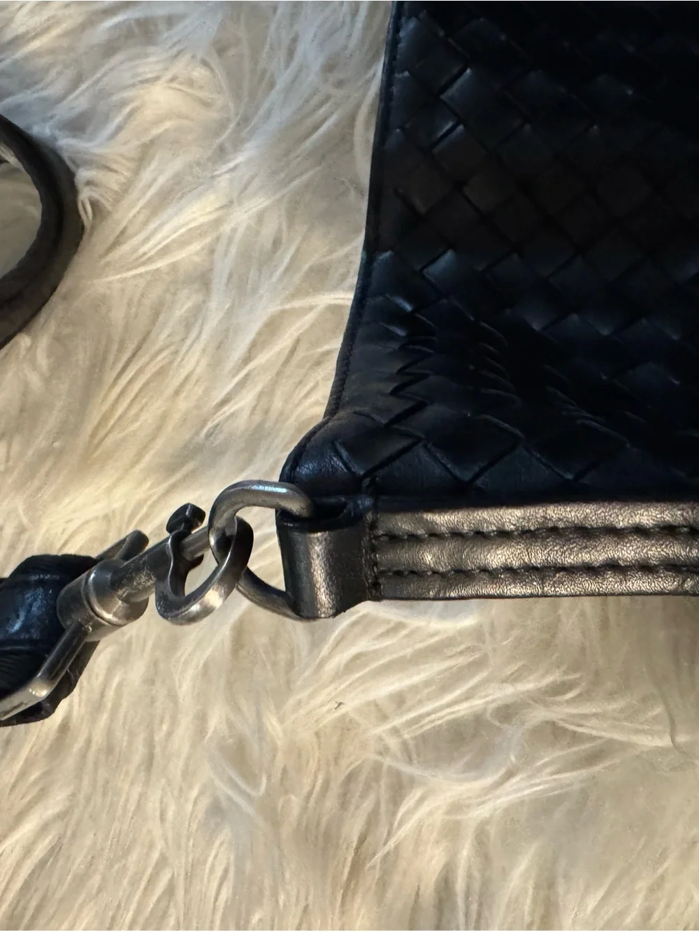 Bottega veneta Woven messenger bag
